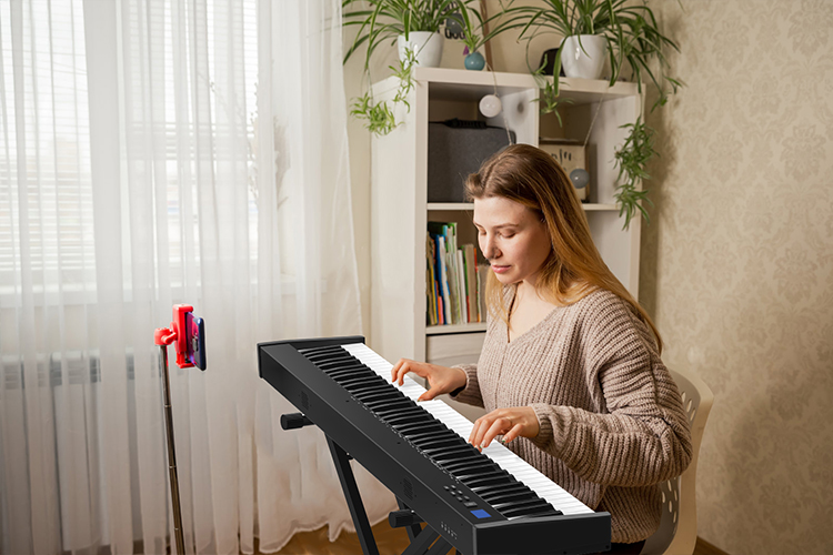 88-Key Semi-Weighted Electric Piano: A Masterpiece of Musical Expression