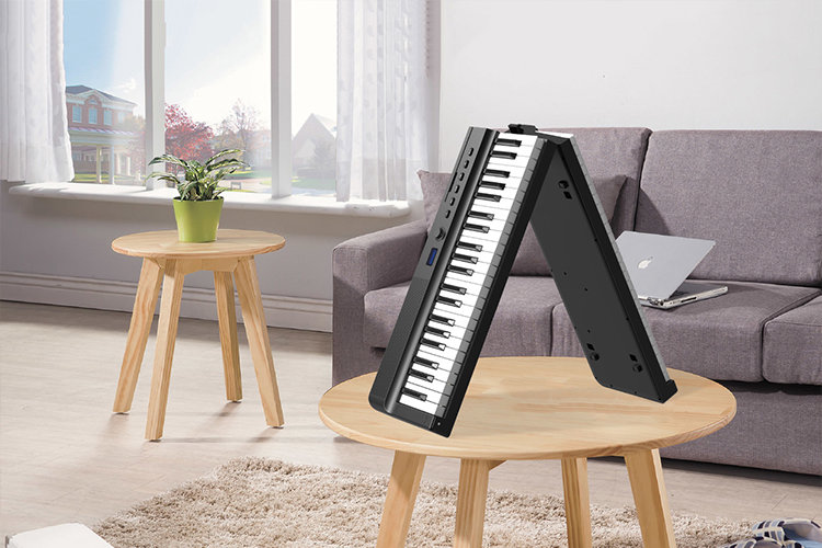 Choosing the Right Piano for Beginners: A Guide to the 88-Key Full-Size Foldable Keyboard with Bluetooth & MIDI